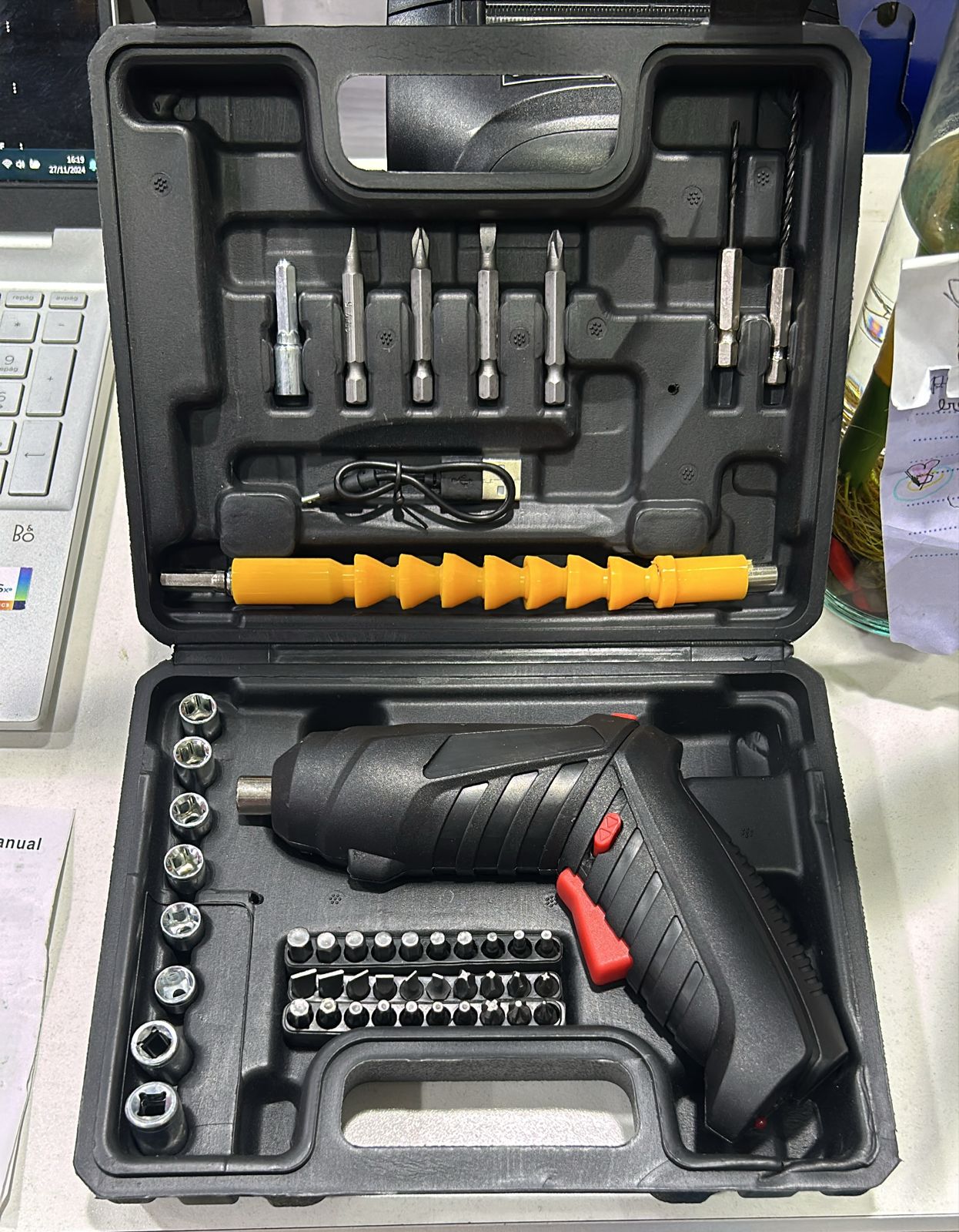 MINI DESTORNILLADOR RECARGABLE