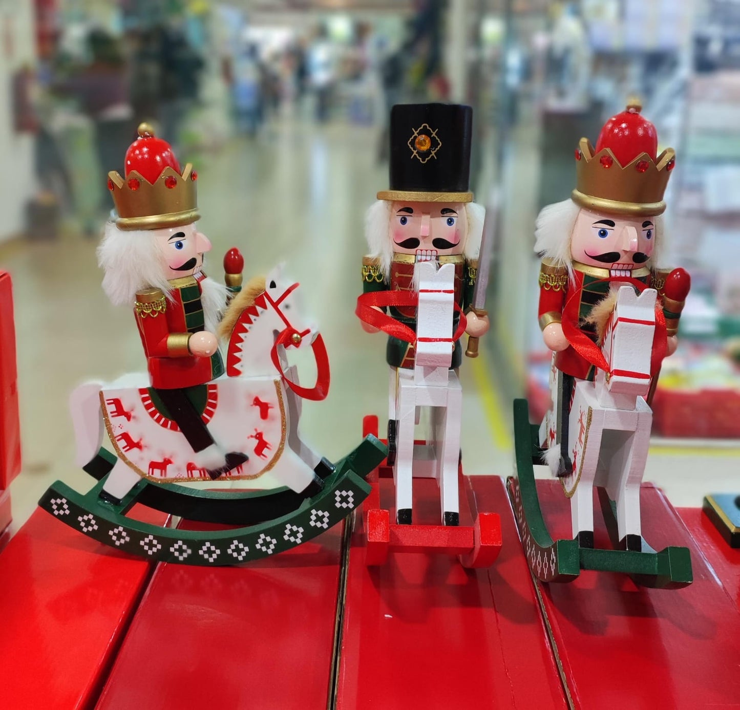 CASCANUECES CABALLITO NAVIDEÑO 31CM