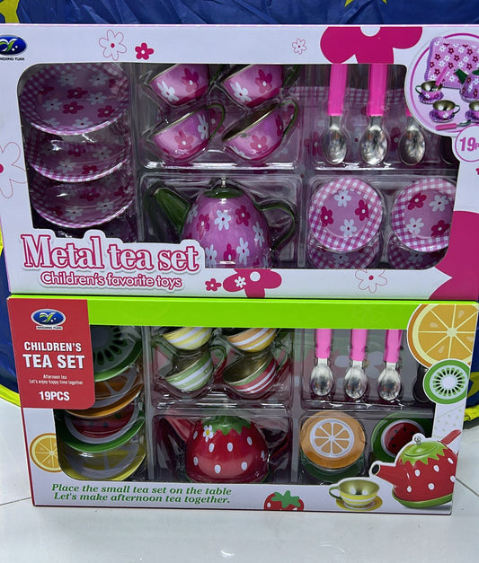 JUEGO DE TE METAL DE 19 PCS